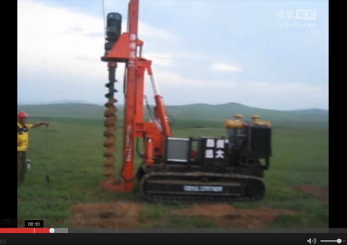 太阳能履带打桩机内蒙古施工视频
